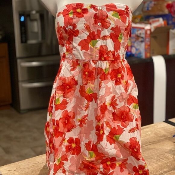 Summer dress - Picture 1 of 3